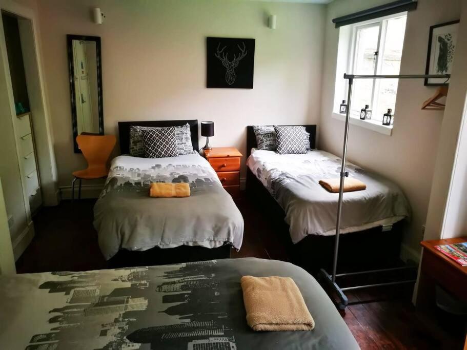 The Kingsview Townhouse - Boutique Hostel Εδιμβούργο Εξωτερικό φωτογραφία