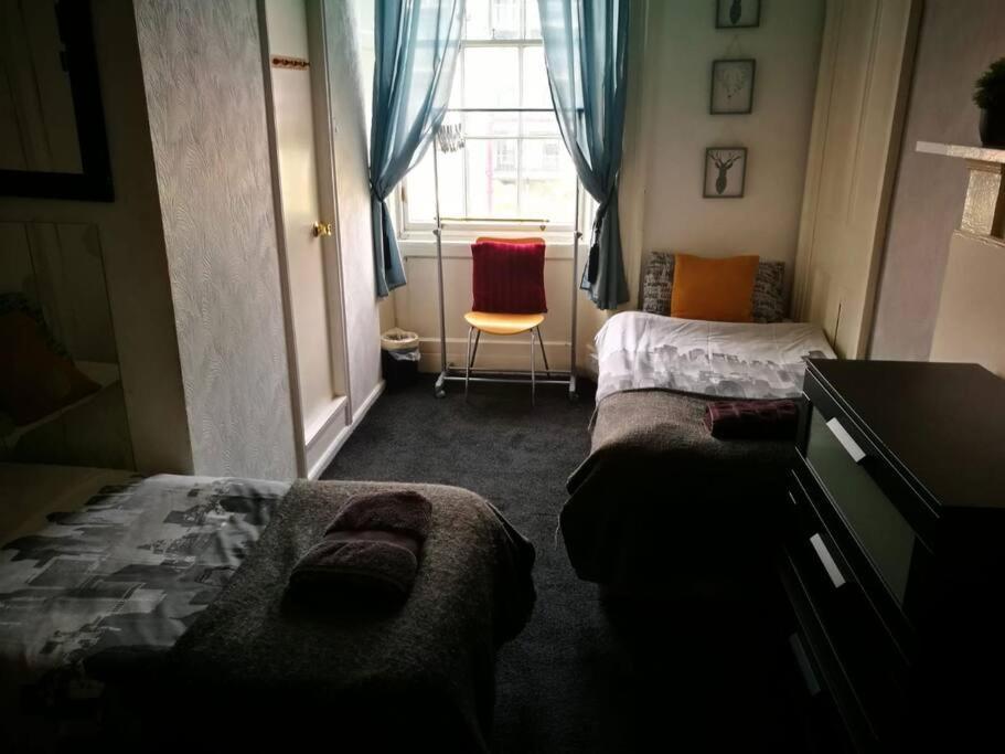 The Kingsview Townhouse - Boutique Hostel Εδιμβούργο Εξωτερικό φωτογραφία