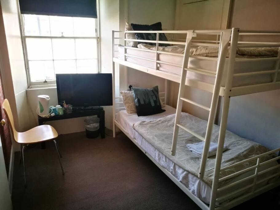 The Kingsview Townhouse - Boutique Hostel Εδιμβούργο Εξωτερικό φωτογραφία