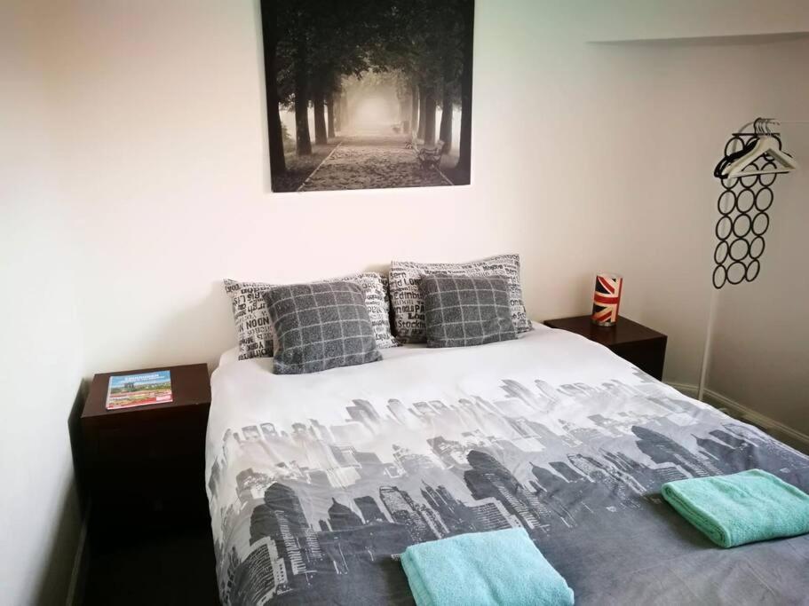The Kingsview Townhouse - Boutique Hostel Εδιμβούργο Εξωτερικό φωτογραφία
