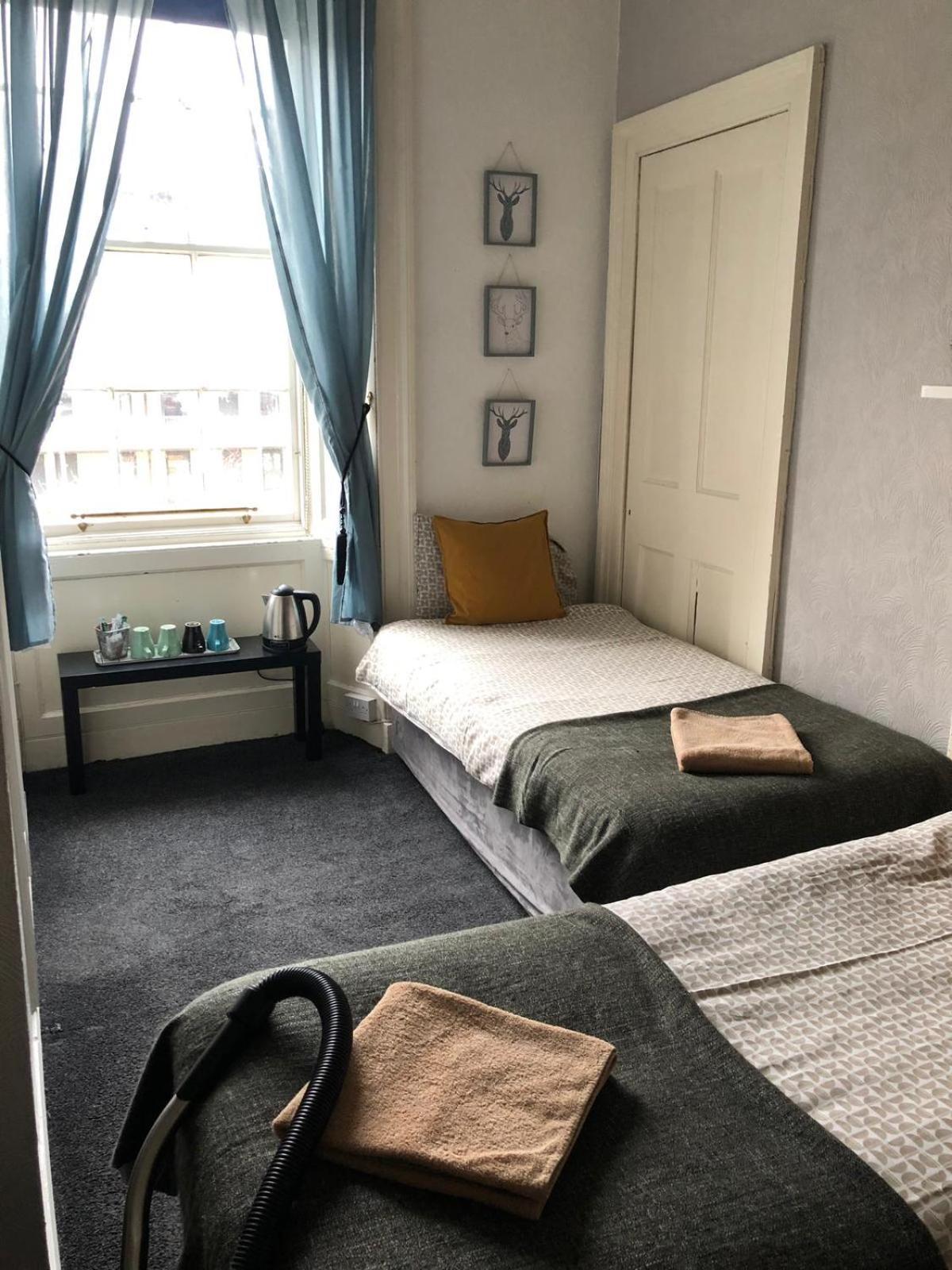The Kingsview Townhouse - Boutique Hostel Εδιμβούργο Εξωτερικό φωτογραφία