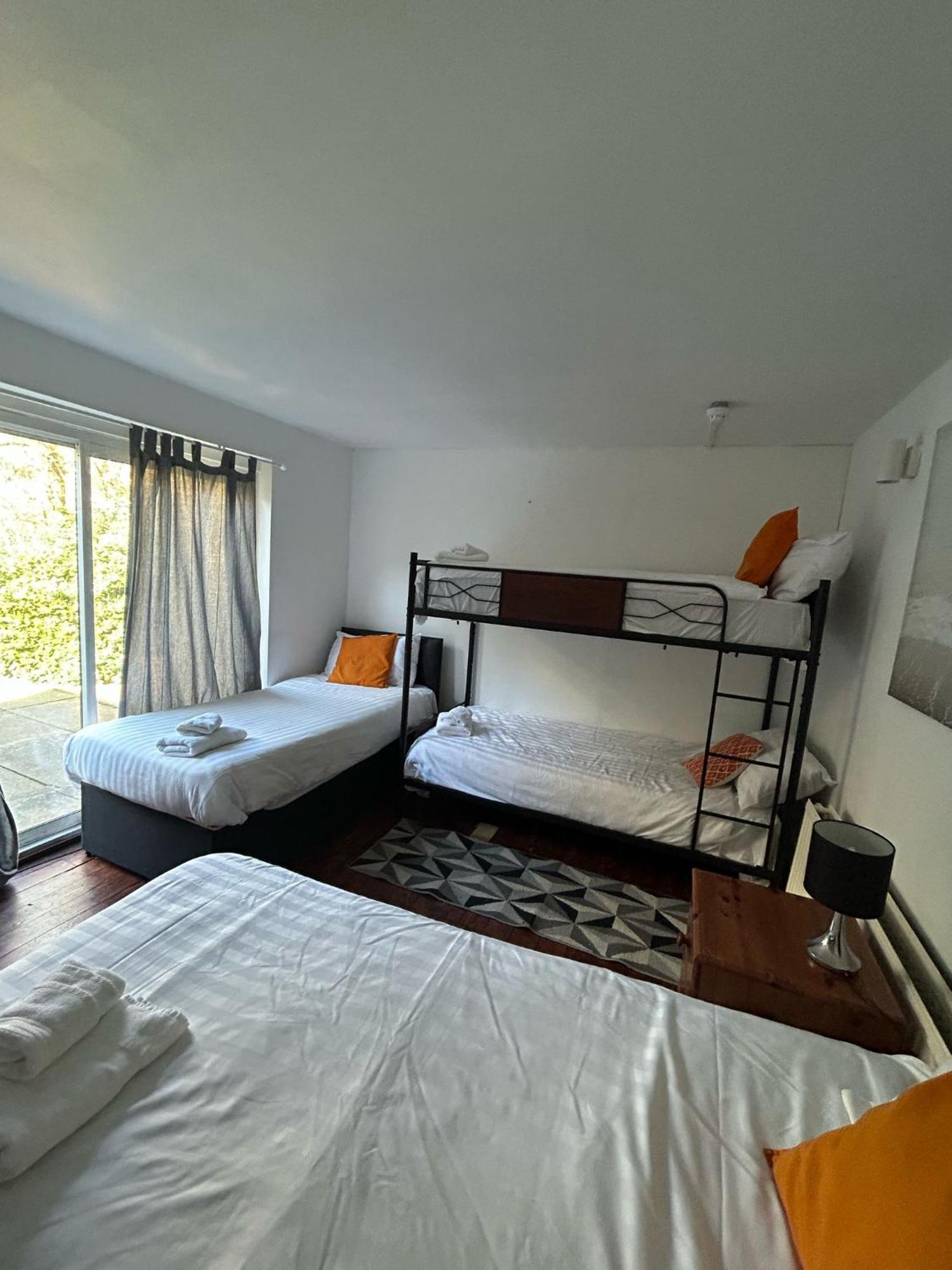 The Kingsview Townhouse - Boutique Hostel Εδιμβούργο Εξωτερικό φωτογραφία